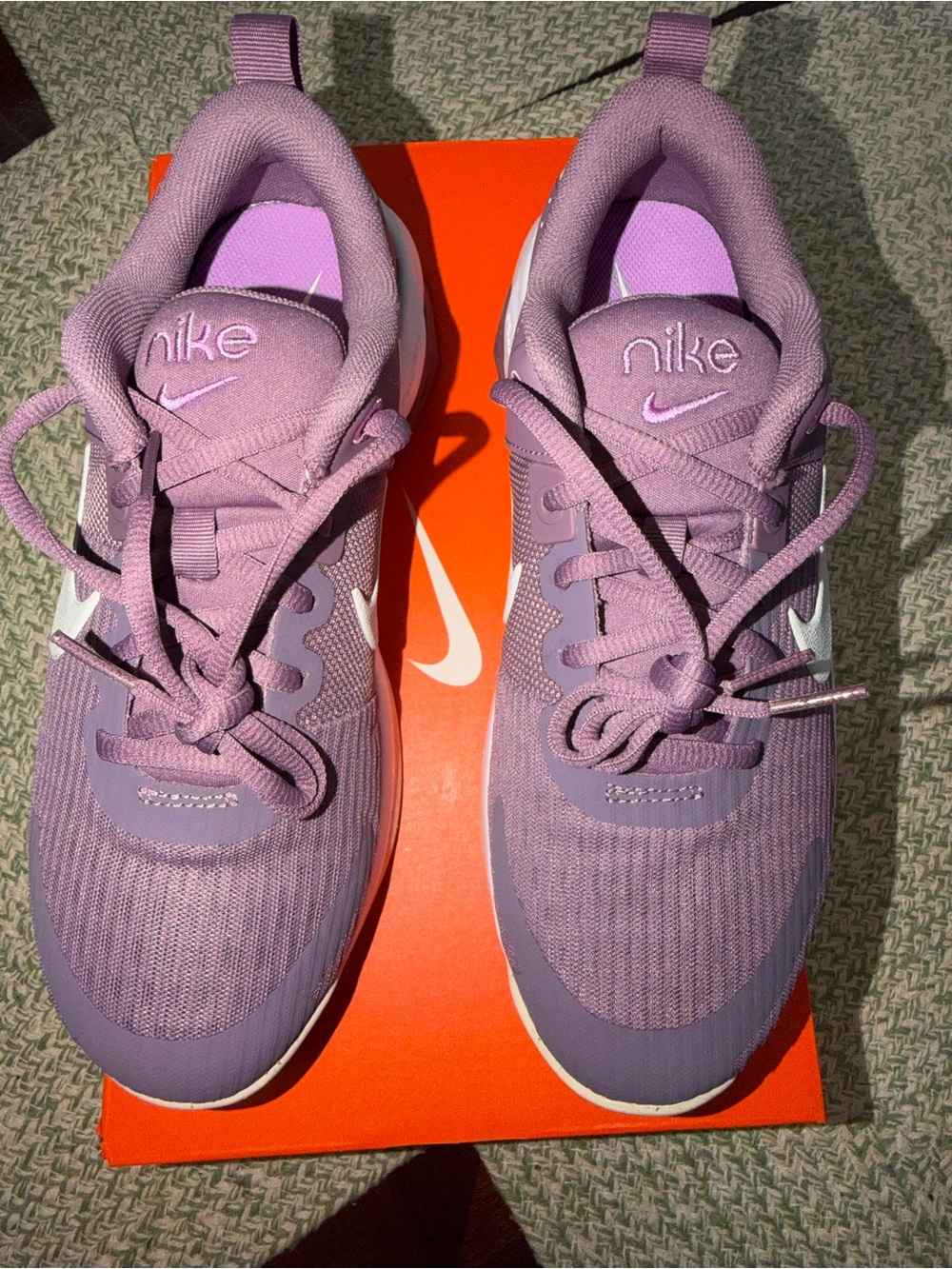 Nike women’s Zoom Bella 6 Lavender Athletic Sneakers size 8.5 new!! - Picture 4 of 10